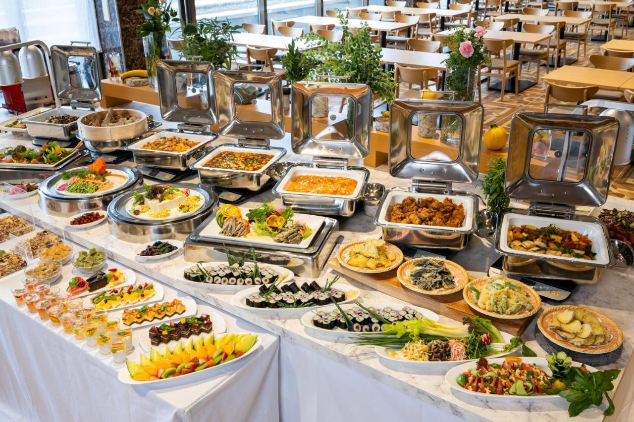 Fujikawaguchiko Resort Hotel Eksteriør bilde